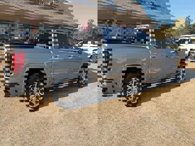 Used 2023 GMC Sierra 1500 Denali w/ Technology Package image 5