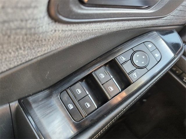 Used 2023 Nissan Rogue SV image 32