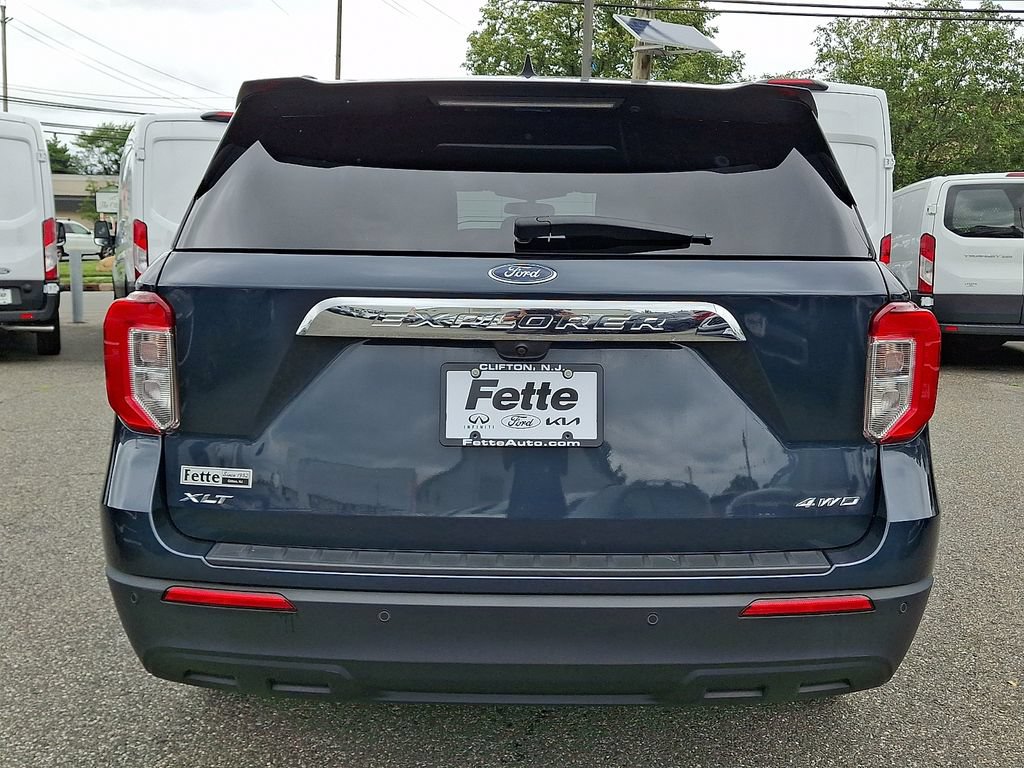Certified 2023 Ford Explorer XLT AWD/4WD image 5