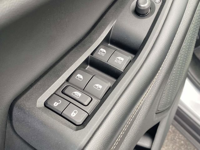 Used 2023 Jeep Grand Cherokee L Laredo w/ Luxury Tech Group I AWD/4WD image 22