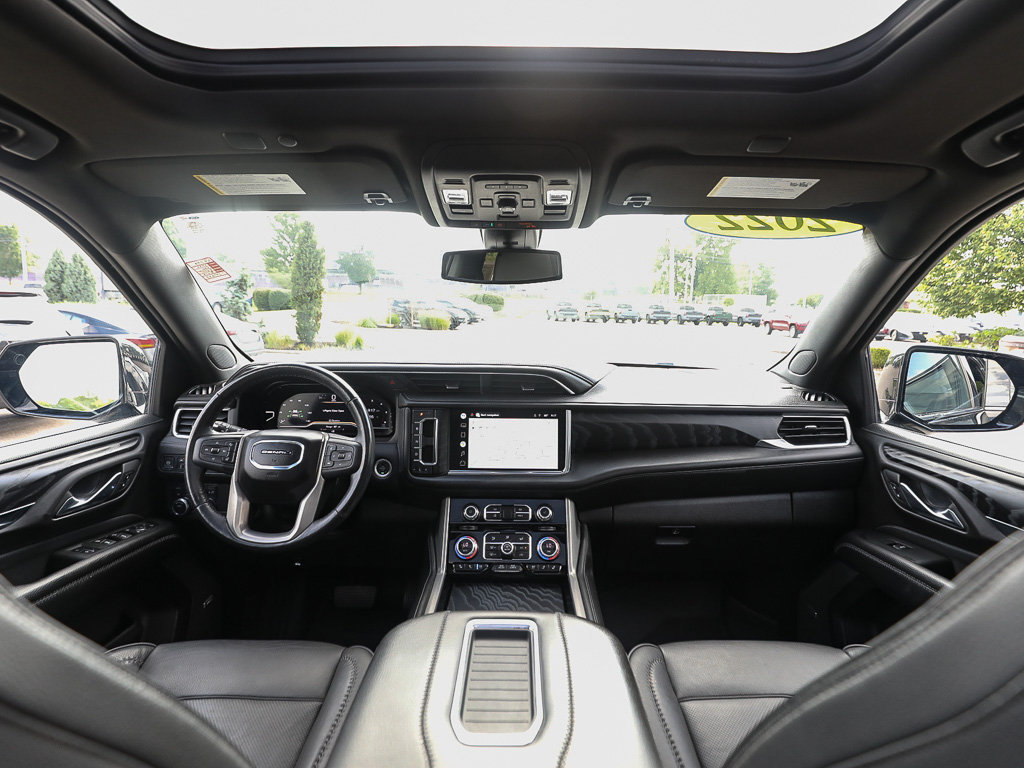 Used 2022 GMC Yukon Denali AWD/4WD image 25