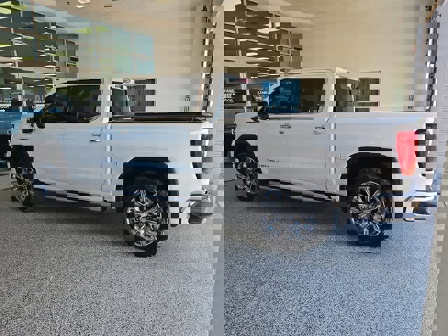 Used 2023 GMC Sierra 1500 Denali w/ Denali Reserve Package image 4