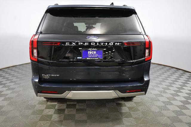 Certified 2025 Ford Expedition Platinum w/ Driver's Package AWD/4WD image 6
