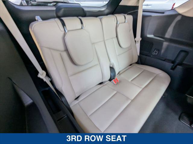 Certified 2023 Ford Explorer XLT w/ Equipment Group 202A AWD/4WD image 21
