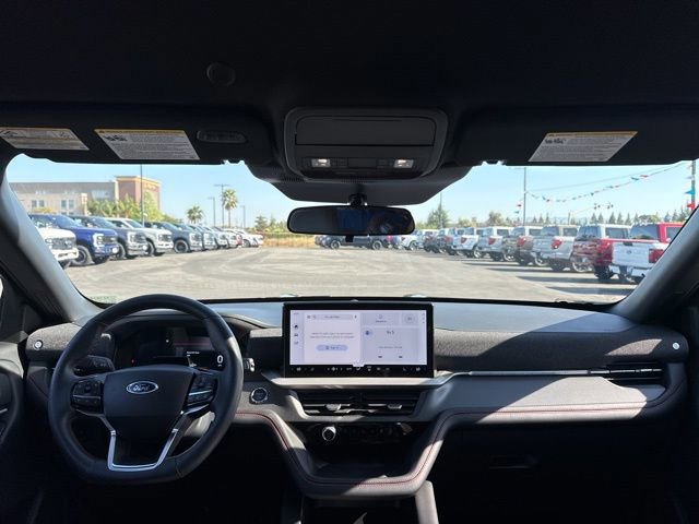 Certified 2025 Ford Explorer ST-Line w/ ST-Line Street Pack image 22