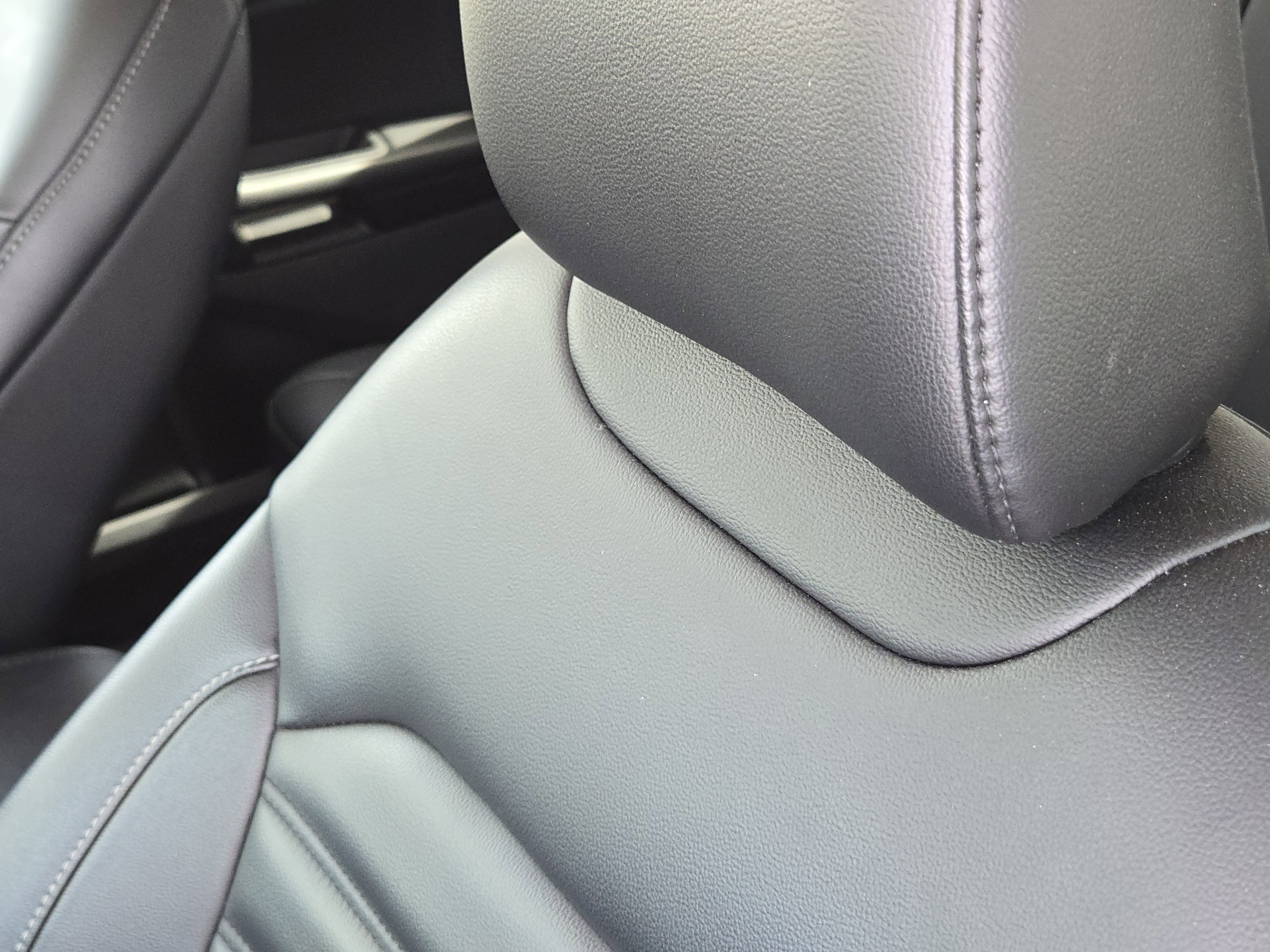 Certified 2022 Ford Edge SEL w/ Convenience Package image 16