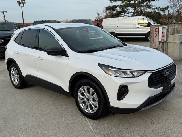 Certified 2024 Ford Escape Active FWD image 8