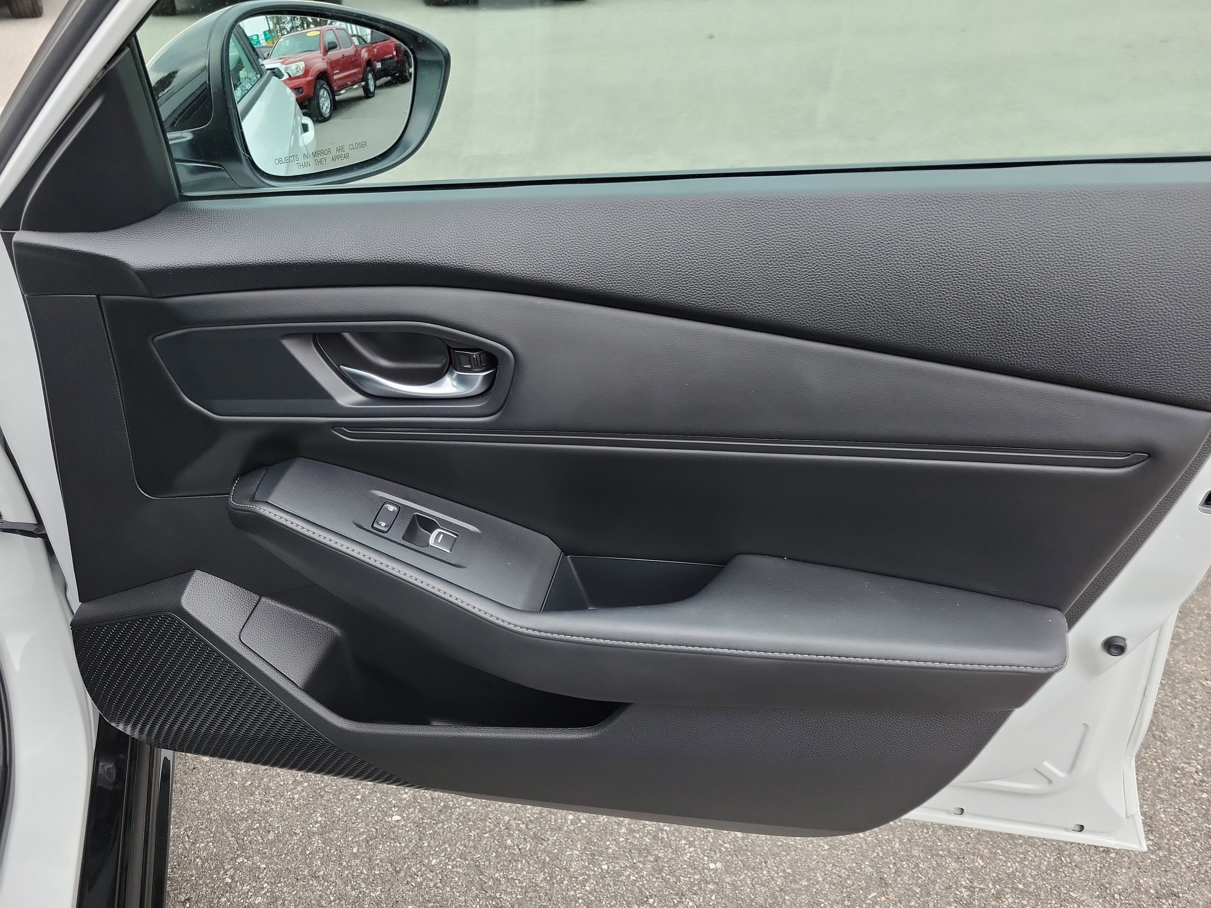 Used 2023 Honda Accord Sport image 27