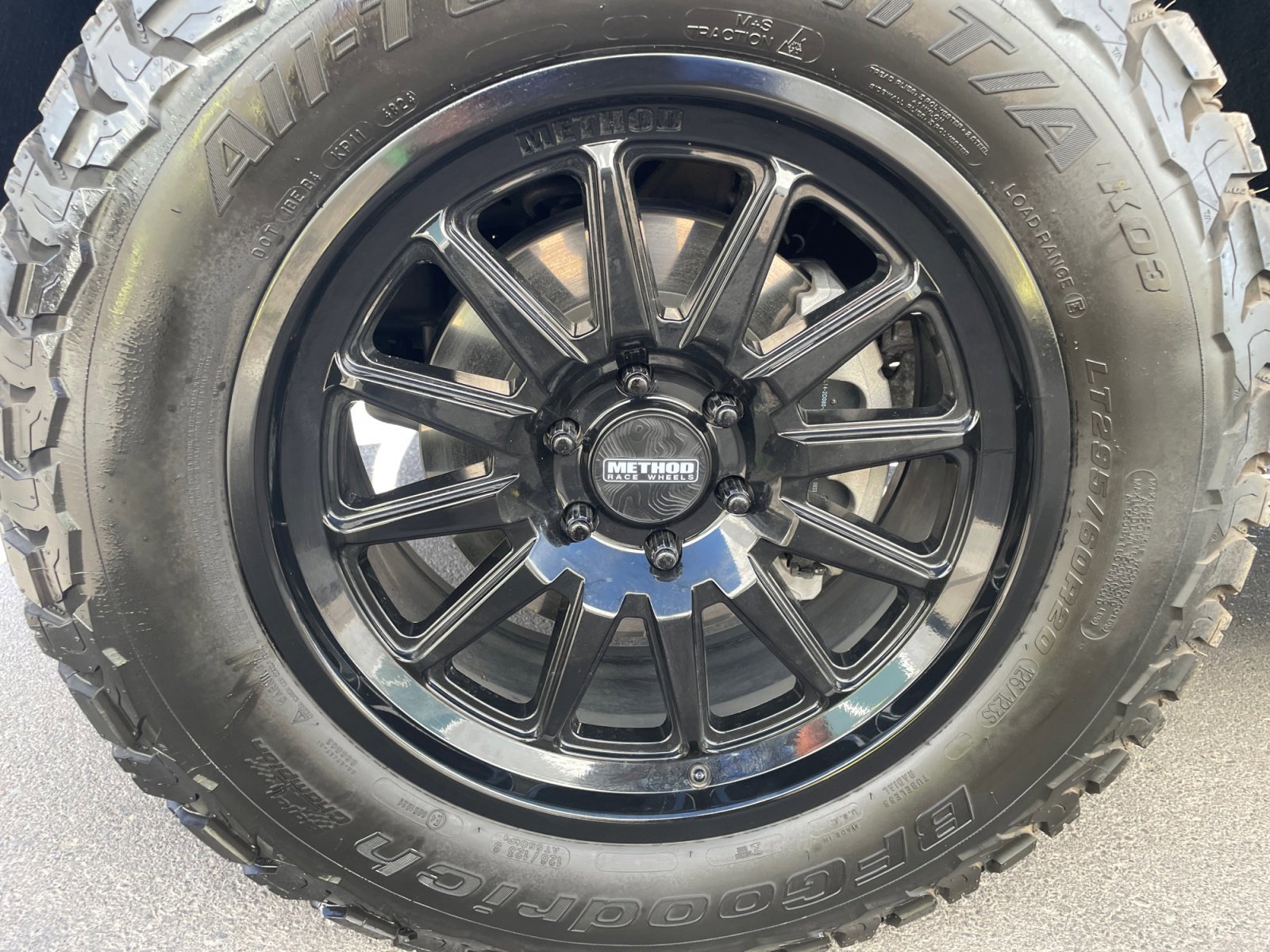 Certified 2025 Ford Expedition Tremor AWD/4WD image 11
