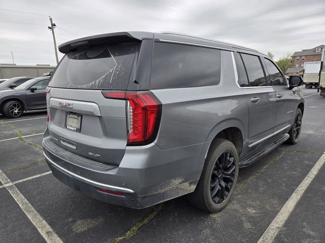 Used 2023 GMC Yukon XL SLT image 5