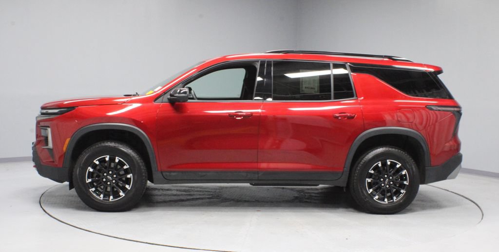 Used 2024 Chevrolet Traverse Z71 AWD/4WD image 7
