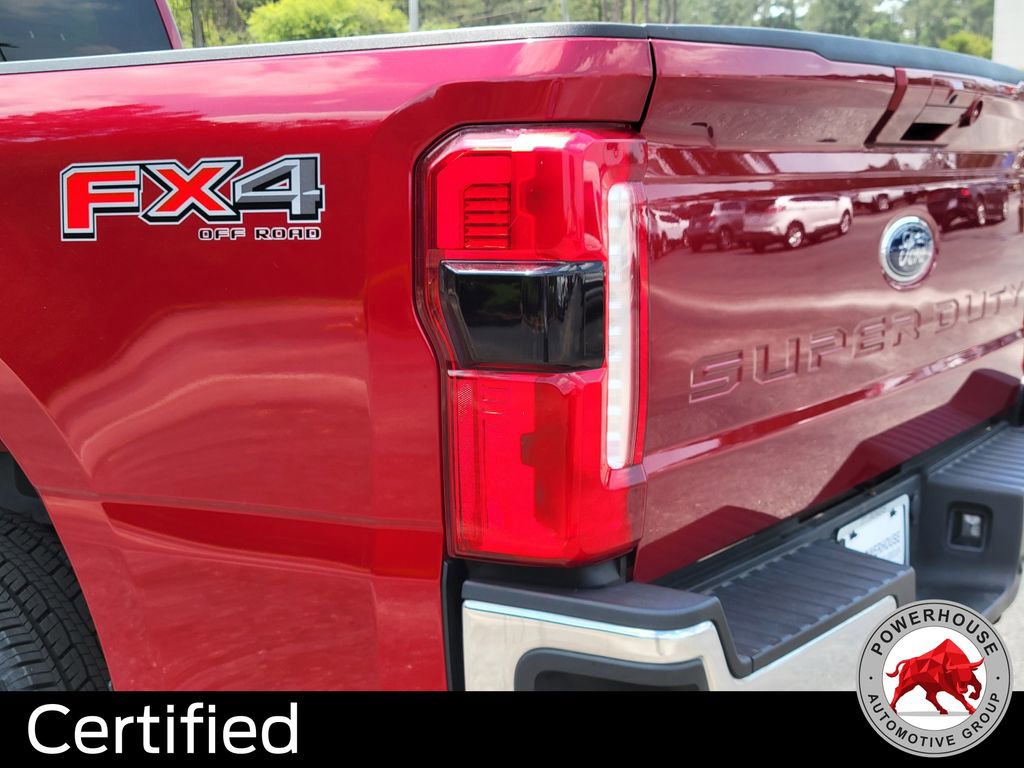 Certified 2025 Ford F250 Lariat w/ FX4 Off-Road Package AWD/4WD image 13