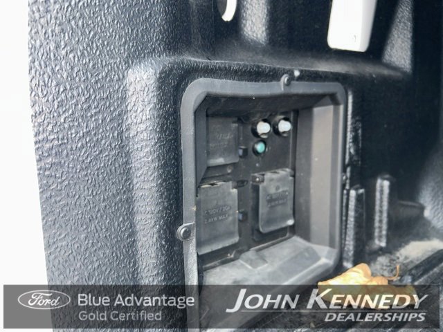 Certified 2023 Ford F150 Lariat w/ Equipment Group 502A High image 18