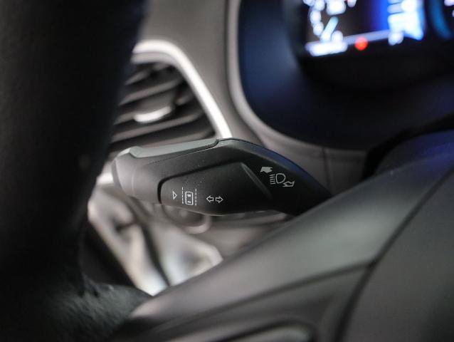 Certified 2022 Ford Edge SEL w/ Convenience Package AWD/4WD image 16