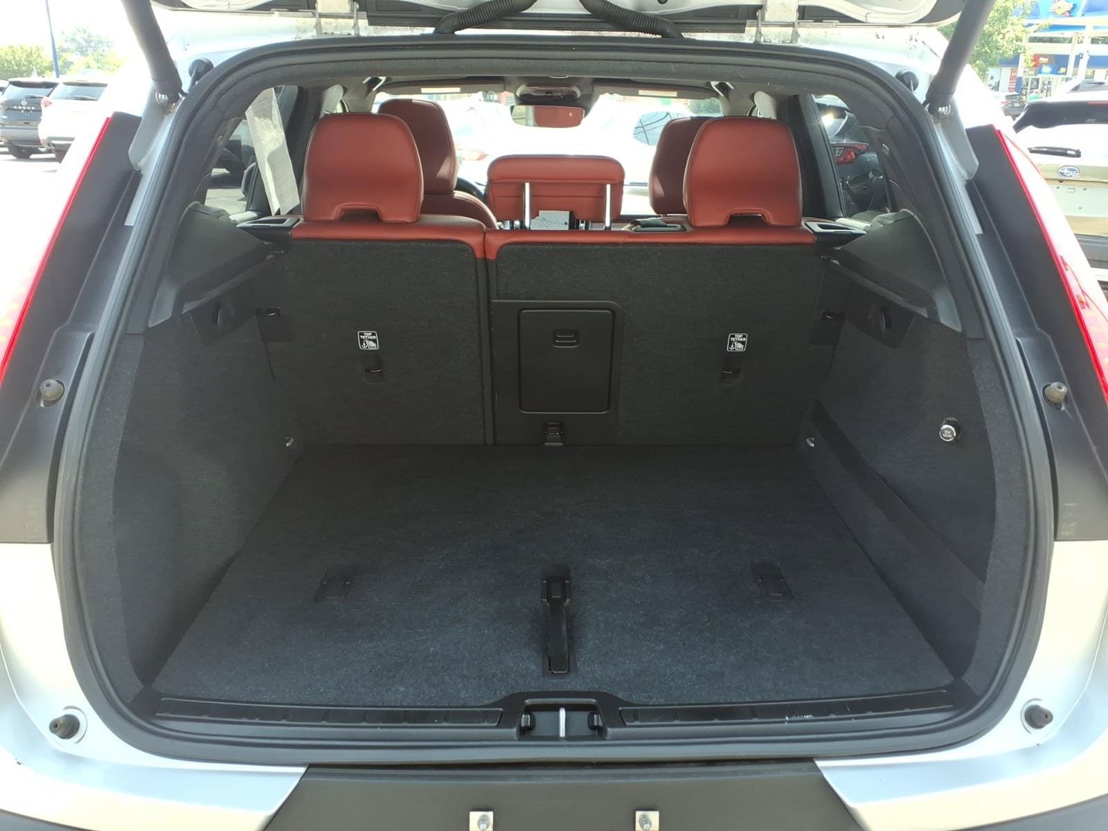 Used 2019 Volvo XC40 T5 Momentum AWD/4WD image 27
