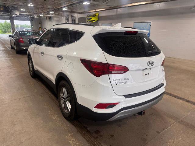 Used 2017 Hyundai Santa Fe Sport w/ 2.4L Tech Package 04 AWD/4WD image 5