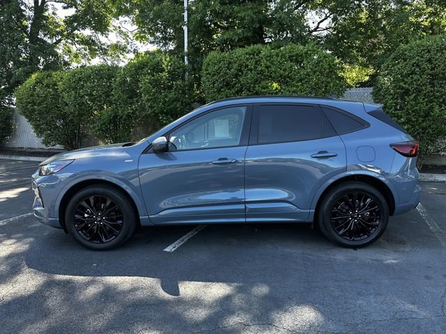 Certified 2023 Ford Escape ST-Line Elite w/ Premium Technology Package AWD/4WD image 8