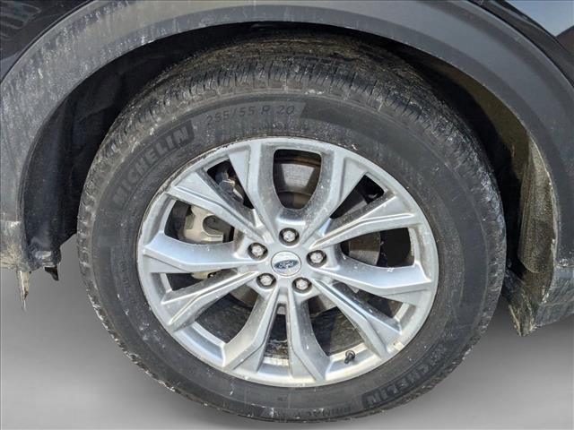 Certified 2023 Ford Explorer XLT w/ Equipment Group 202A image 8