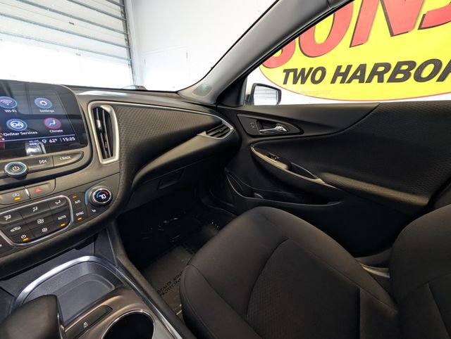 Used 2022 Chevrolet Malibu LT FWD image 26