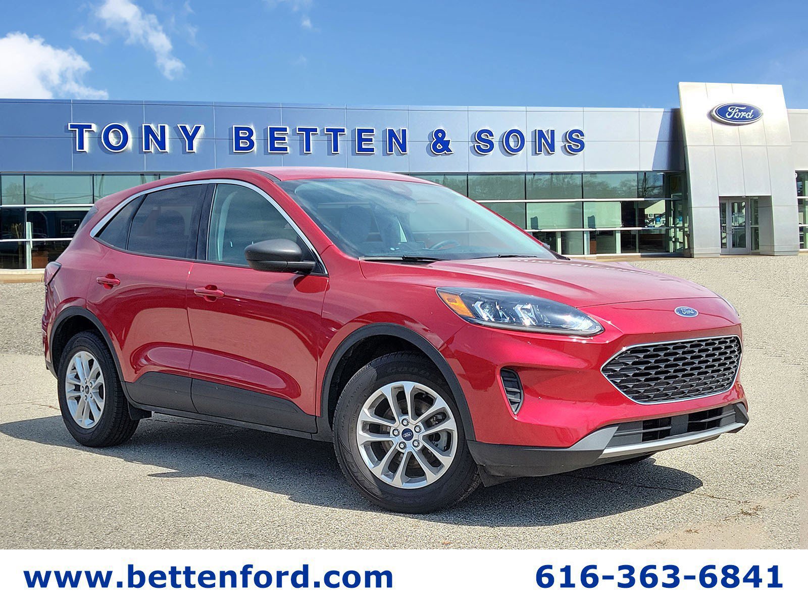Certified 2022 Ford Escape SE w/ Convenience Package AWD/4WD image 4