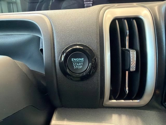 Certified 2025 Ford Expedition Active AWD/4WD image 33