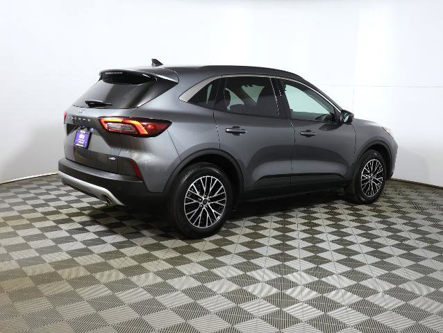 Certified 2024 Ford Escape SE image 5