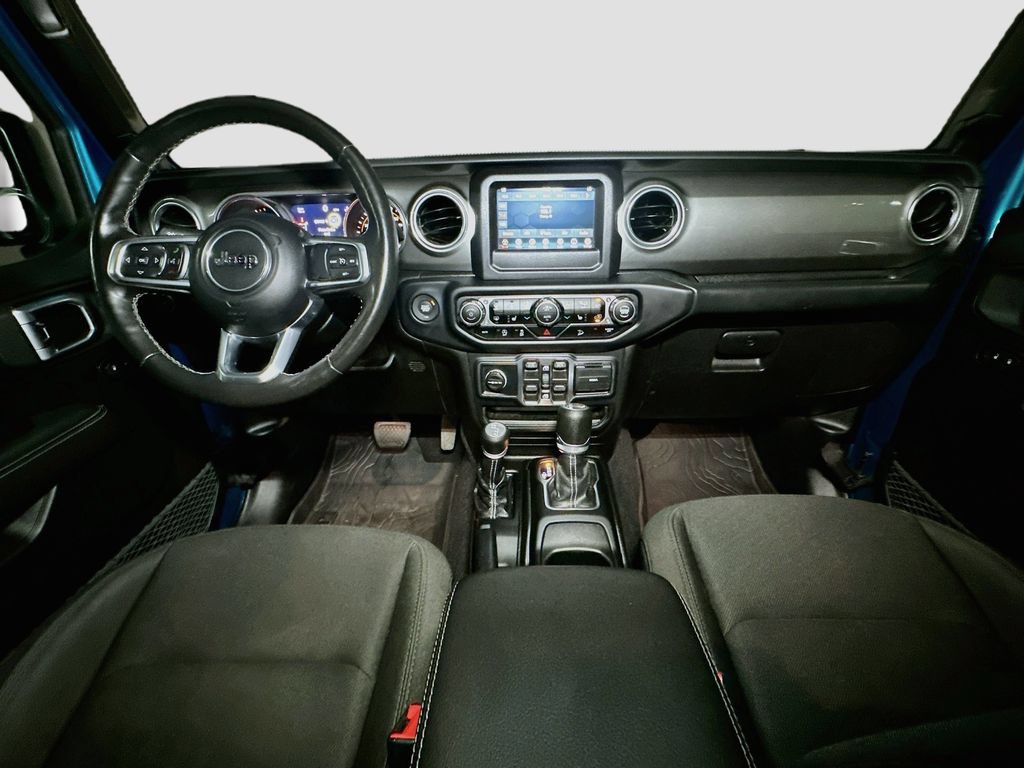 Used 2019 Jeep Wrangler Unlimited Sahara w/ LED Lighting Group AWD/4WD image 11