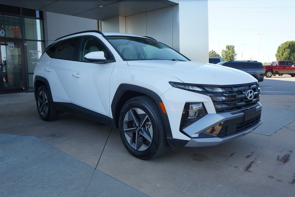 Used 2026 Hyundai Tucson SEL Plus FWD image 3