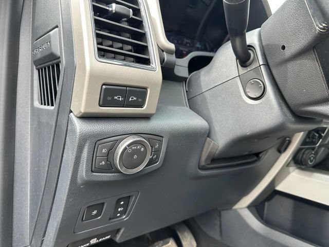 Certified 2022 Ford F250 Lariat w/ Tremor Off-Road Package AWD/4WD image 16