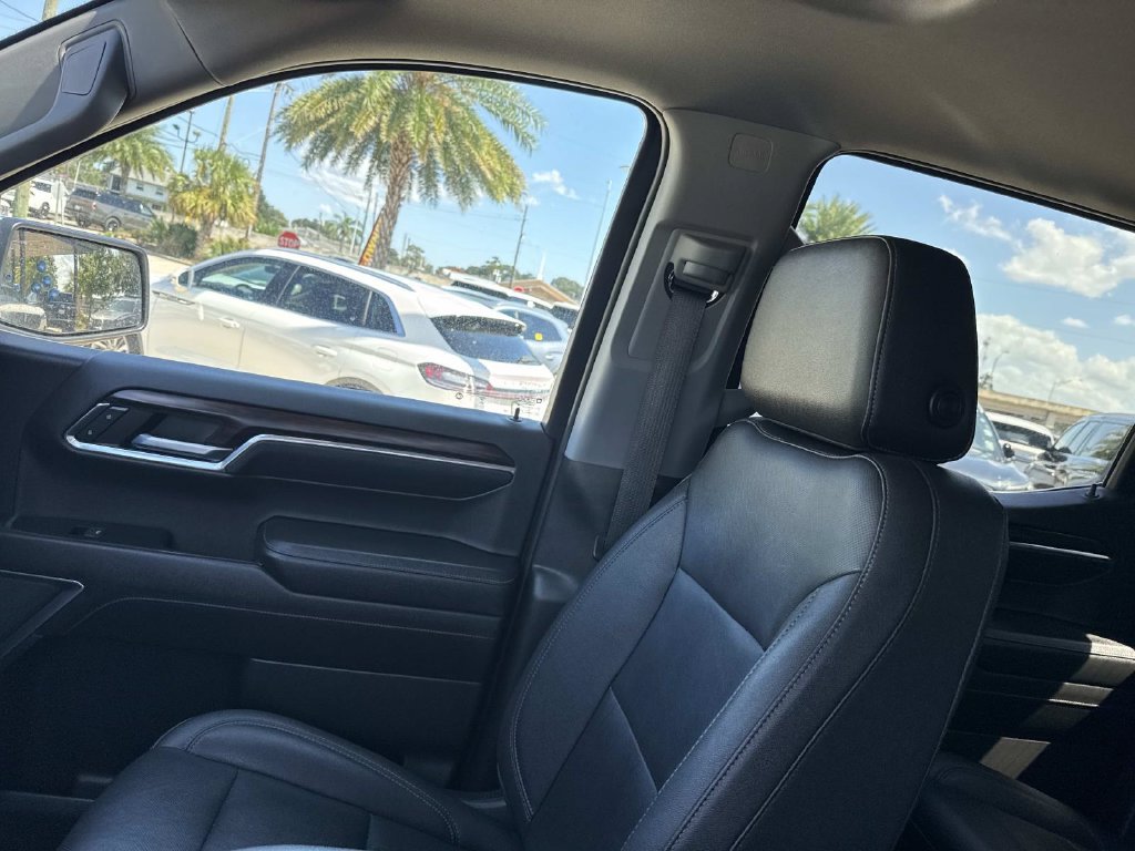 Used 2022 GMC Sierra 1500 SLT AWD/4WD image 20