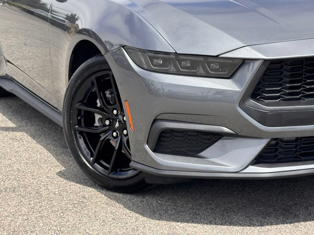 Certified 2025 Ford Mustang Premium RWD image 4