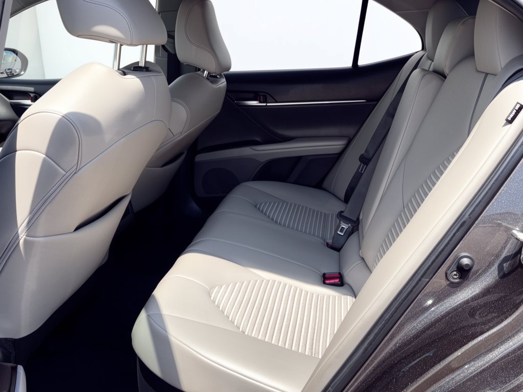 Used 2023 Toyota Camry SE FWD image 25