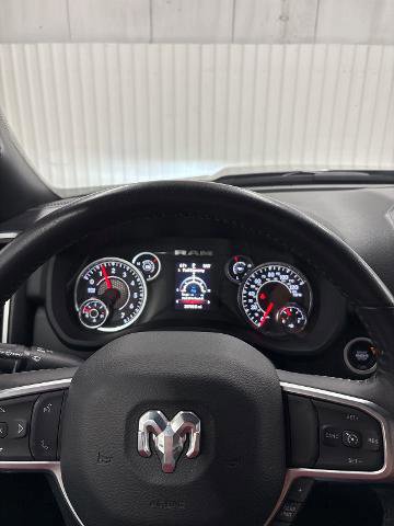 Used 2024 RAM 2500 Big Horn w/ Sport Appearance Package image 10