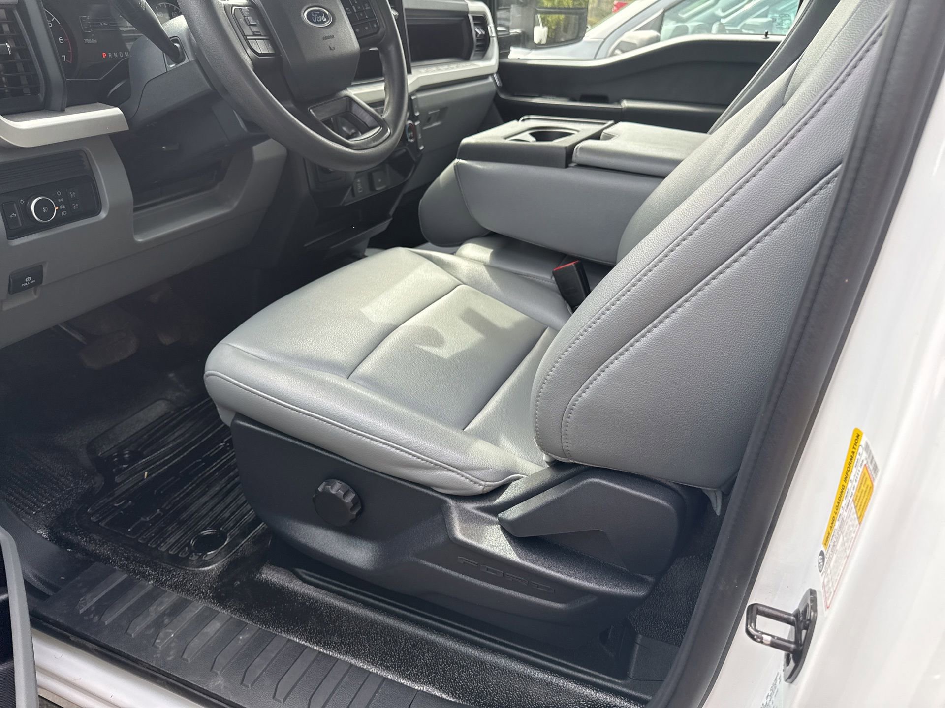 Certified 2023 Ford F250 XL w/ XL Driver Assist Package RWD image 7