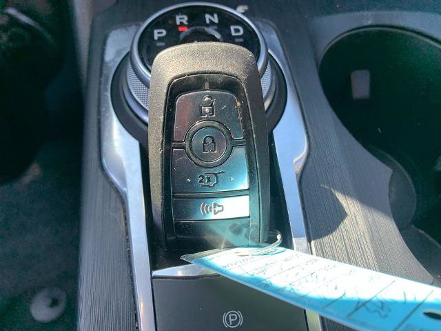 Certified 2025 Ford Escape ST-Line AWD/4WD image 39