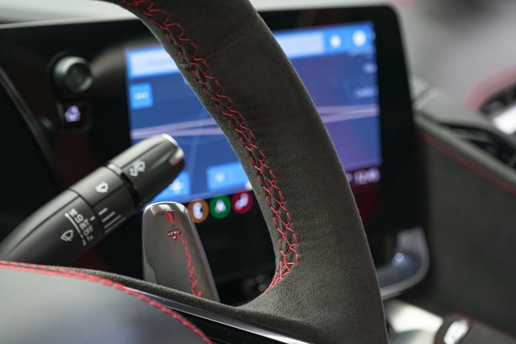 Used 2023 Chevrolet Corvette Stingray Premium Conv w/ Z51 Performance Package RWD image 23
