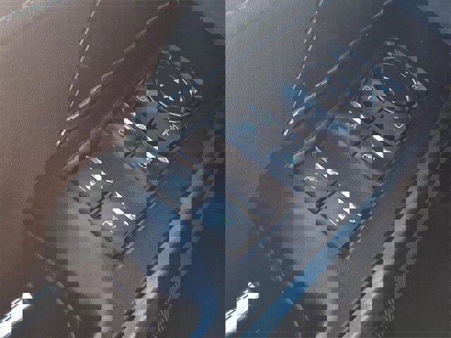 Certified 2021 Ford F150 Lariat w/ Equipment Group 502A High image 26