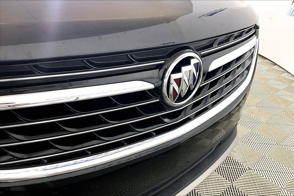 Used 2023 Buick Envision Preferred image 23