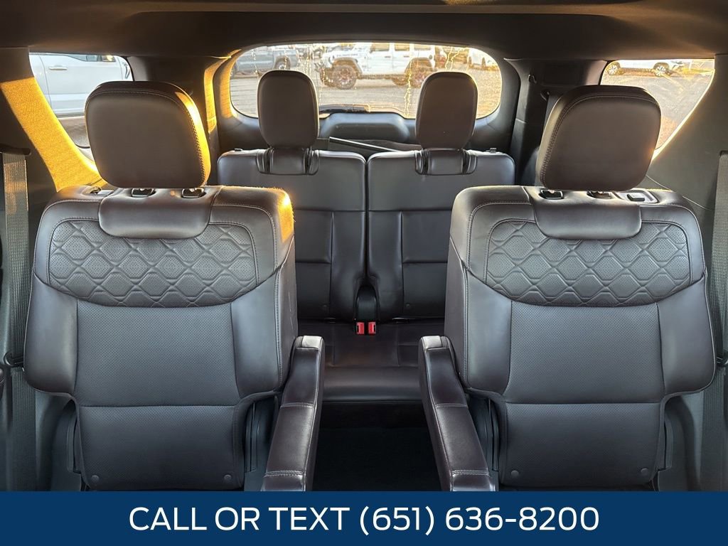 Certified 2025 Ford Explorer Platinum w/ Ultimate Package image 37