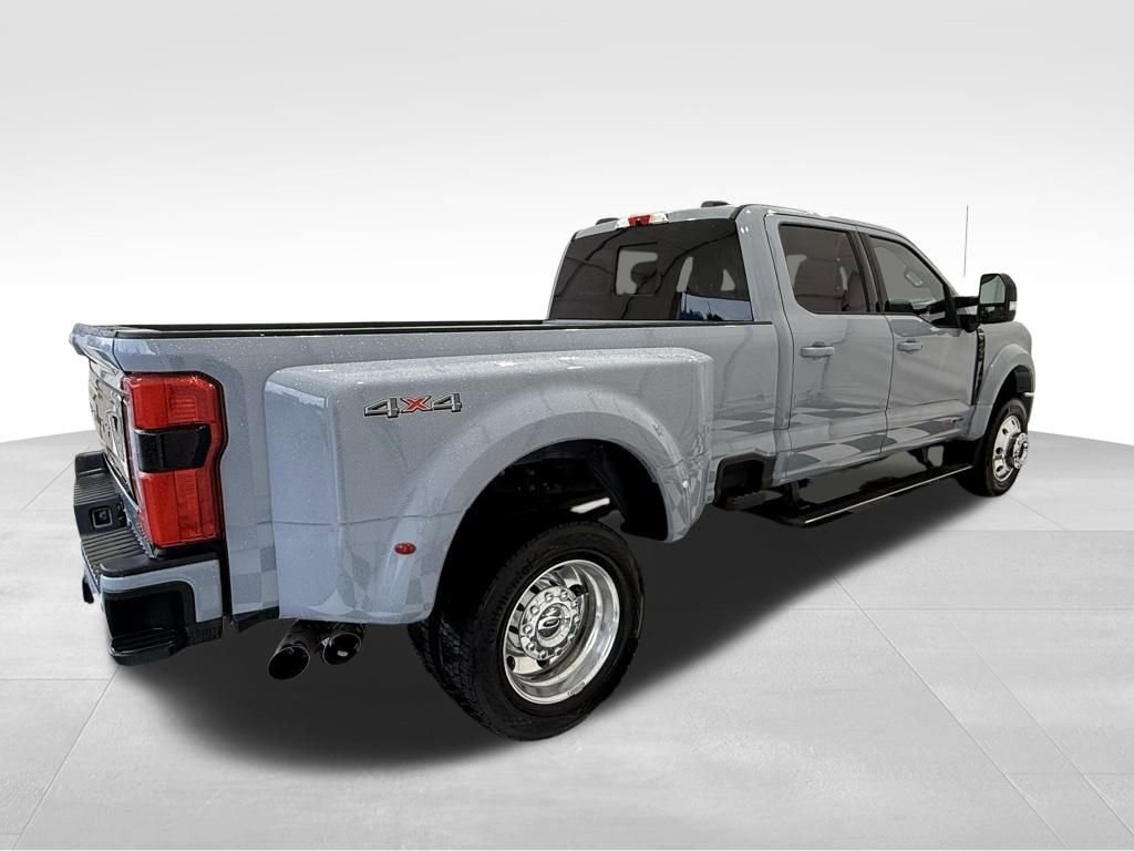Certified 2026 Ford F450 Platinum image 3