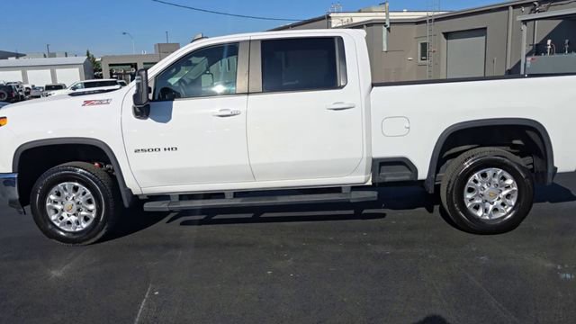 Used 2024 Chevrolet Silverado 2500 LT w/ All Star Edition image 3