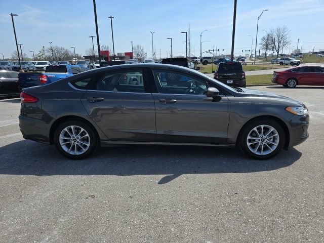 Certified 2020 Ford Fusion SE image 6