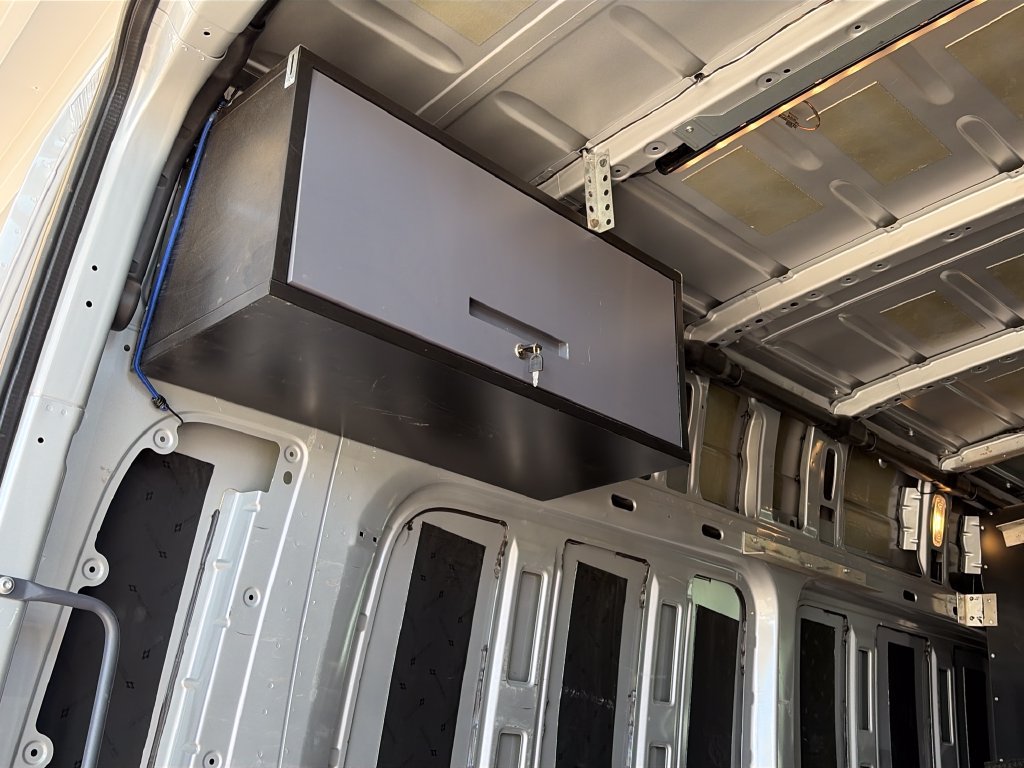 Used 2024 Mercedes-Benz Sprinter 3500 image 27