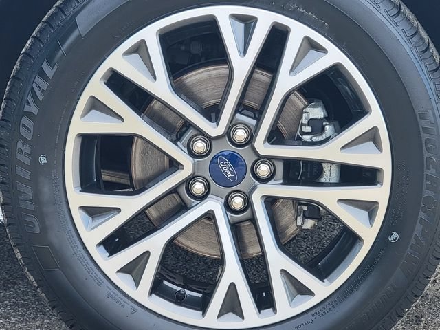 Certified 2020 Ford Escape SEL FWD image 17