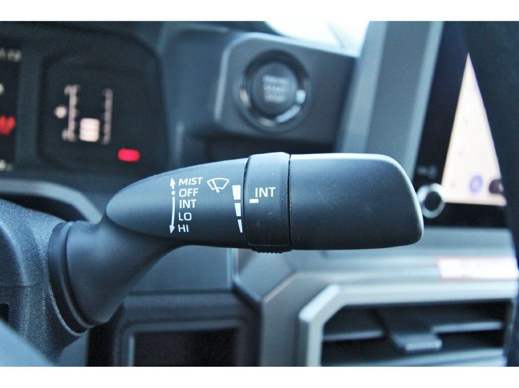 Used 2026 Toyota Tacoma SR5 AWD/4WD image 22