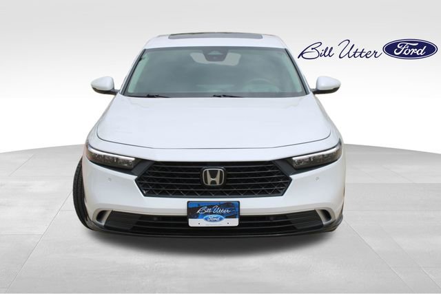 Used 2024 Honda Accord Touring video 2