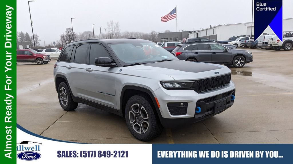 Used 2022 Jeep Grand Cherokee Trailhawk w/ Rear Seat Video Group 1