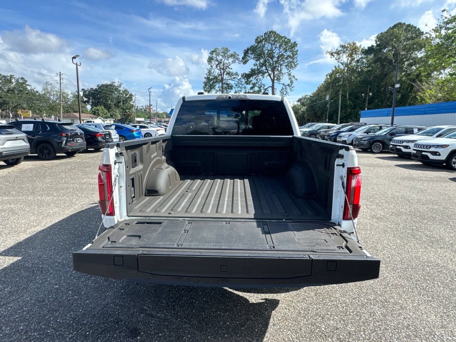 Certified 2024 Ford F150 Raptor AWD/4WD image 9
