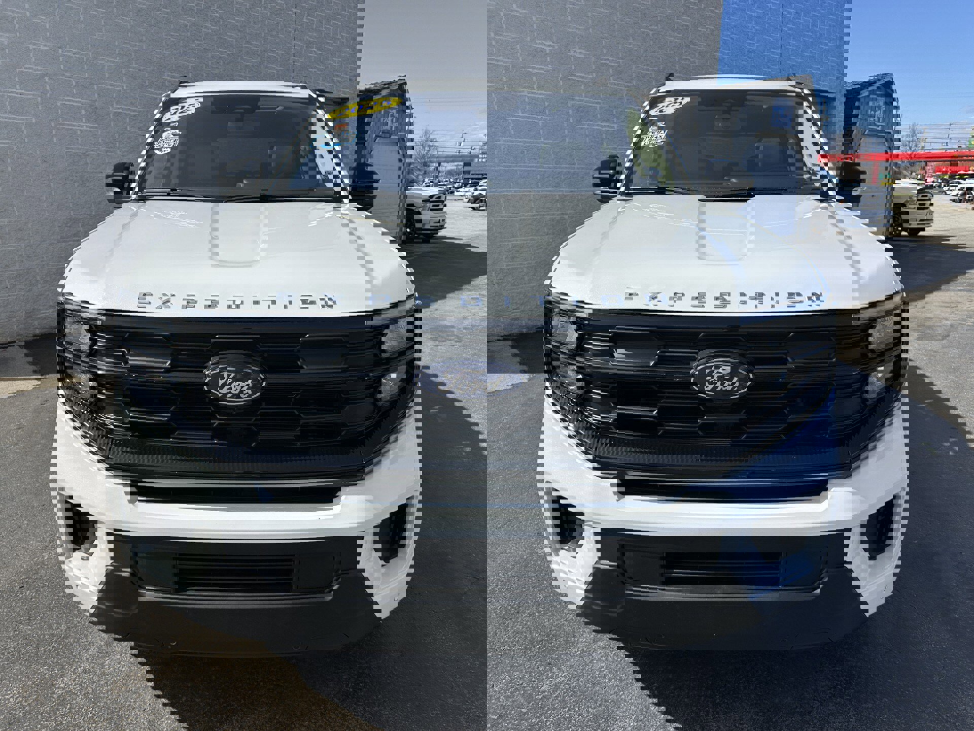 Certified 2025 Ford Expedition Active image 5