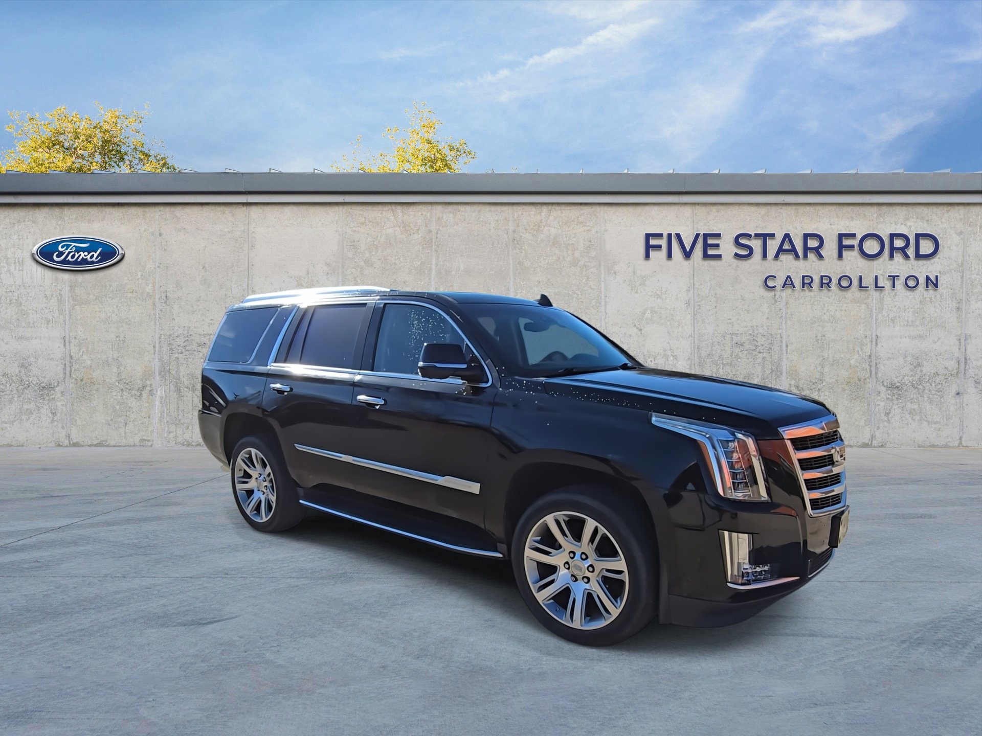 Used 2017 Cadillac Escalade Luxury image 8